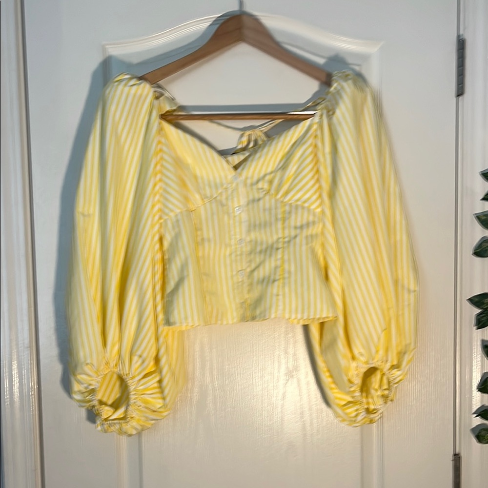 Yellow Ruched Puff Sleeve Crop Blouse